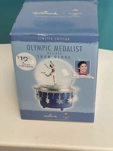 Hallmark medaglia olimpica Kristi Yamaguchi musical globo di neve Notturno di Chopin - Foto 1 di 4
