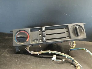BMW E28 AIR HEATER CONTROL PANEL 1375098 1375097 1373941 - Picture 1 of 10