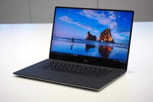 PC NOTEBOOK DELL XPS 15 9550 i7 6700HQ RAM 16 GB 512 GB SSD WIN10 + ALIMENTATORE - Foto 1 di 1