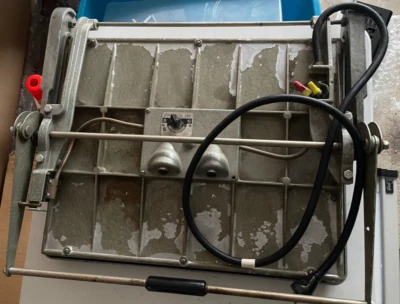 Пресс для сухого монтажа ламинирования уплотнений коммерческая модель 210 М 18 x 22 дюйма - Изображение 1 из 4