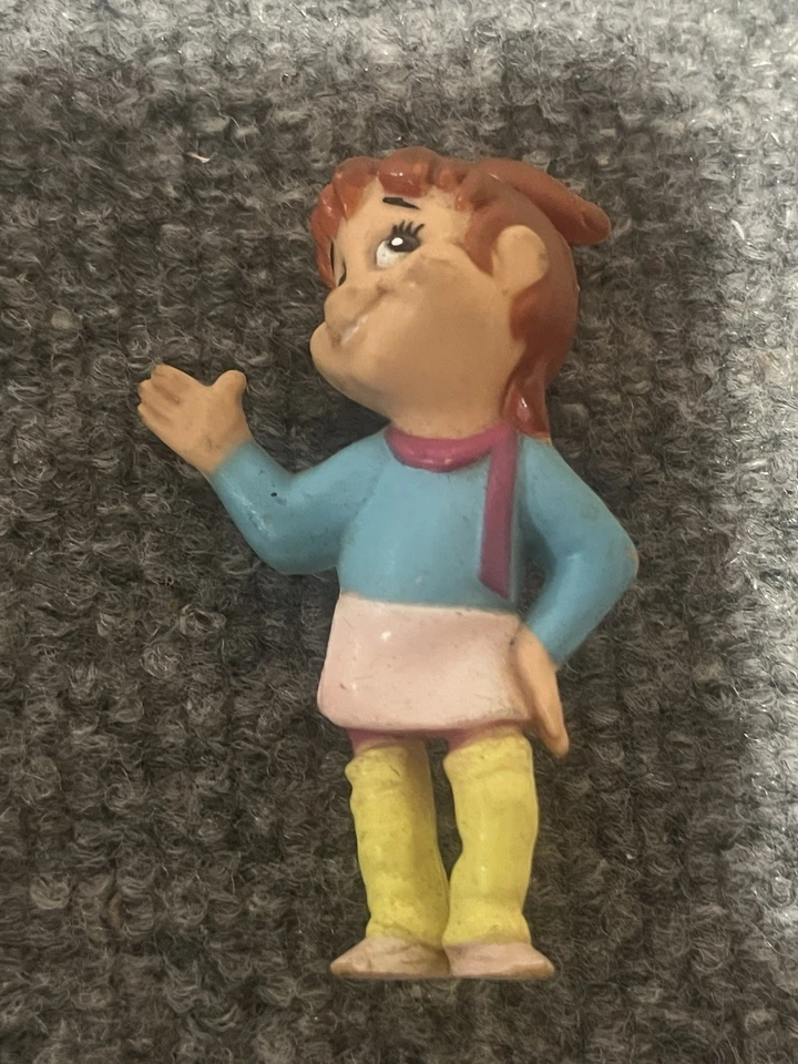 Vintage 1983  Brittany Chipette PVC Figure - Alvin and the Chipmunks - Image 1 of 4