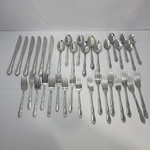 Oneida Ltd Fenway Daydream Wm A Rogers Edelstahl Besteck Set 34 Teile - Bild 1 von 10