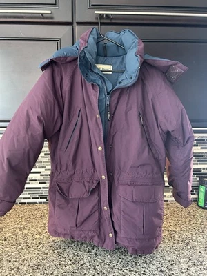 Vintage L.L. Bean Men’s M Plum Gore-Tex Maine Warden’s Winter Parka Jacket Down - Image 1 of 4