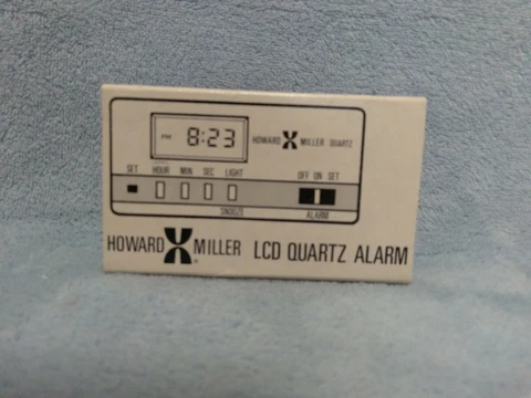 Vintage Howard Miller LCD Quartz Alarm Clock Model 622-799 Cover