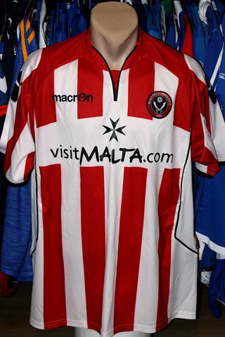 Vintage Sheffield United (The Blades) Macron 2010/2011 Home Jersey Shirt Size L Cover