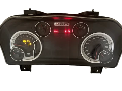 Cuadro de instrumentos velocímetro 2019 2020 Dodge RAM 1500 indicadores de gasolina 57.750 millas Foto 1 de 3