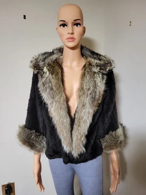 Abrigo de piel genuina talla M con cuello de piel de coyote  Foto 1 de 4