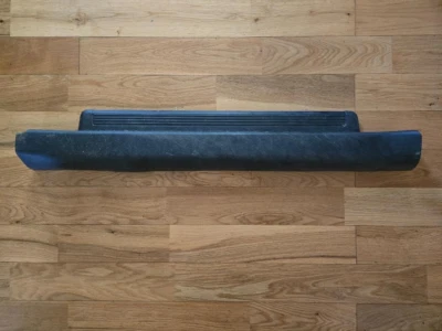 Lexus IS250 350 2006 2013 placa de desgaste del umbral de la puerta delantera izquierda OEM+ Foto 1 de 3