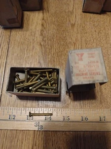6-32 x 1 1/4" FLAT HEAD MACHINE SCREWS BRASS. QTY: 36. NOS - Imagen 1 de 2