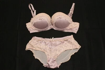 Light Beige/Calamine Satin-Lace push-up Bra & Panty set Size 30C US - Image 1 of 3