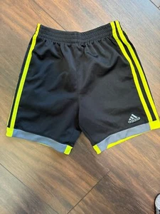 Adidas Boys Shorts Black With Yellow Stripes Size 7 - Picture 1 of 4