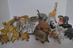 AAA Mixed Lot of Animals Toy Figures - Picture 1 of 24