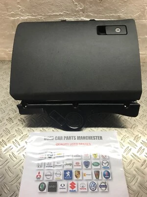 GUANTERA VW VOLKSWAGEN PASSAT B6 2010 COMPARTIMENTO LIBRO GUANTERA 05-10 NEGRA Foto 1 de 3