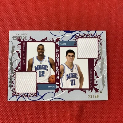 Camiseta deportiva doble Topps Luxury Courtside Relic 2006 DWIGHT HOWARD DARKO MILICIC/49 SP Foto 1 de 2