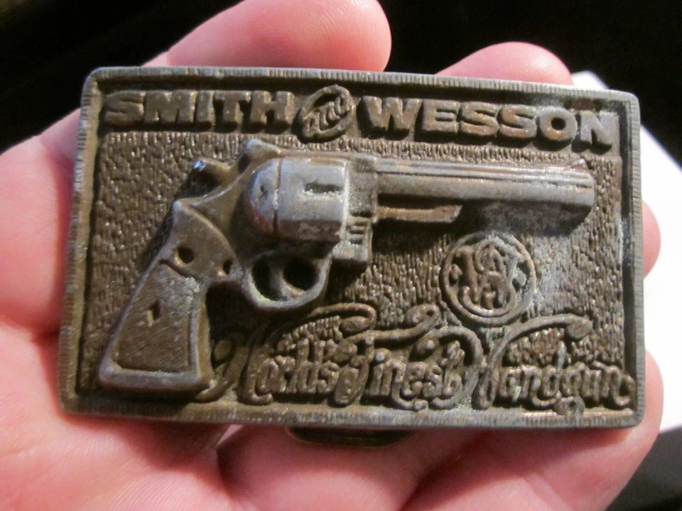 DE COLECCIÓN HEBILLA DE CINTURÓN SMITH & WESSON - LATÓN PESADO - GW-9 Foto 1 de 3