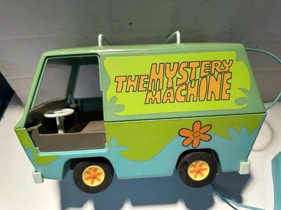 Scooby Doo Mystery Machine Van ©2000 Battery Operated Connected Remote Control - Image 1 of 4
