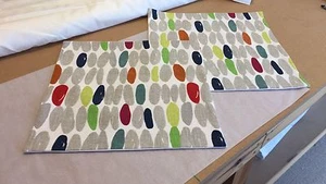 ONE HANDMADE REVERSIBLE CUSHION COVER IN LAURA ASHLEY WALLACE NATURAL/MULTI - Picture 1 of 3