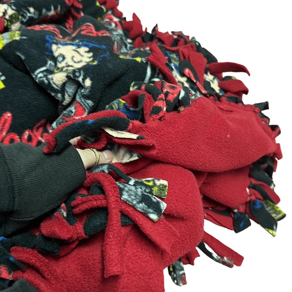 Sentimental-Bboop Betty Boop Moto Niña Hecho a Mano Corbata Manta Usada Foto 1 de 4