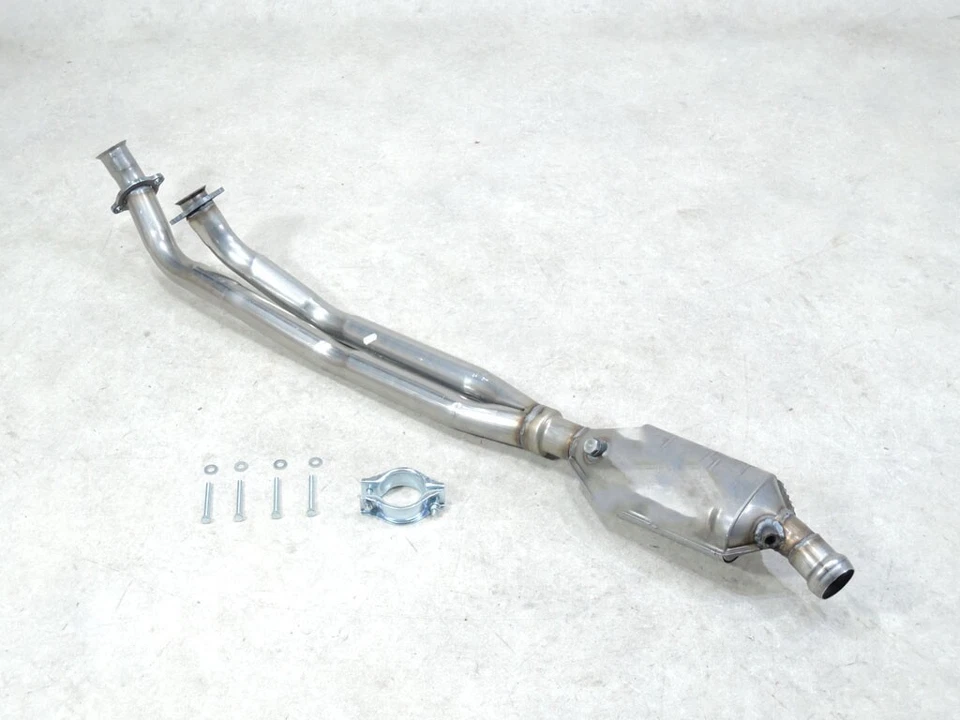 Catalizzatore NUOVO per Volvo 960 I + II 964 S90 V70 2.5 + 2.9 Kat + Accessori  - Immagine 1 di 1