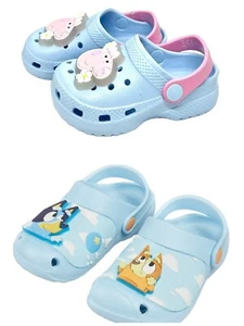 BOYS GIRLS CLOGS WITH LIGHT UP BADGES SUMMER SLIP ON BEACH SLIDER UK SIZE 5-12 - Picture 1 of 9