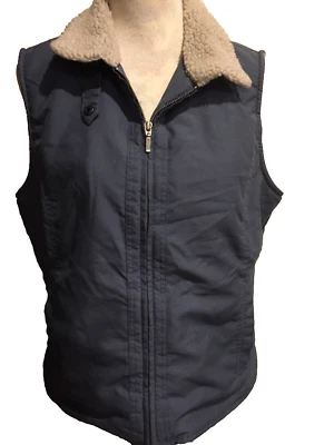 Sonoma Lifestyle 背心夹克,夏尔巴内部,大号,灰色蓝色拉链 — 第 1/4 张图片