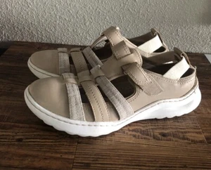 Clarks Teagan Step Loafer Leather Sand Walking Shoes US 8.5M Color Sand EUC - Picture 1 of 17