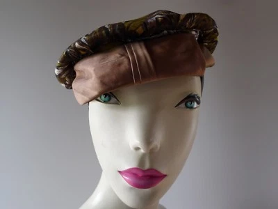 Vintage 50s M Mitzi Lorenz London green brown fabric Hat - Image 1 of 4