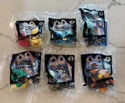 Juego completo de juguetes Happy Meal Pokémon 2012 Foto 1 de 2