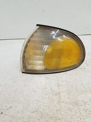 Driver Corner/Park Light Park Lamp-turn Signal Fits 95-97 WINDSTAR 4402 - Image 1 of 4