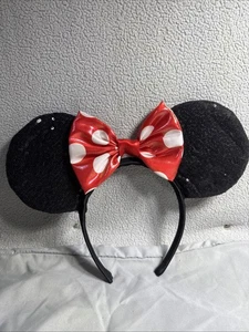 MINNIE MOUSE Disney Black Sequin Ears Headband with Red Bow - Picture 1 of 6