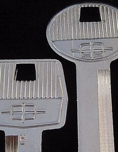 LINCOLN OEM Logo KEY BLANK SET fit Continental 1985-88; Town Car, Mark VII 85-92 - Picture 1 of 8