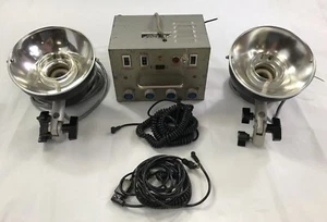 Novatron 440 HDX Model 1040 Photography Two Head Studio Flash Lighting Kit - Picture 1 of 12