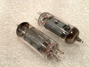 2x Tubo Pentode Vintage 6K4P RUS 6К4П EF93 6BA6 URSS USS - Imagen 1 de 9