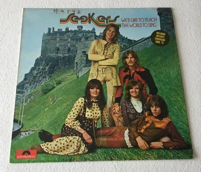 NEW SEEKERS ~ WE'D LIKE TO TEACH THE WORLD TO SING ~ 1972 UK 12-TRACK VINYL LP - Image 1 of 4