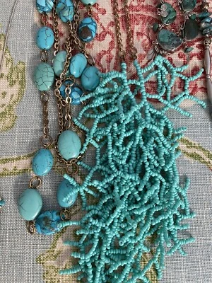 Divertido y a la Moda Color Turquesa Estilo 6 Collares y 2 Pares de Pendientes Foto 1 de 4