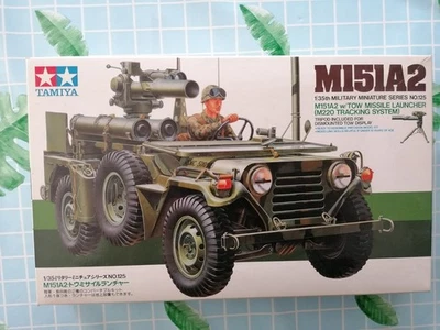 TAMIYA 1/35 M151A2 w/TOW MISSILE LAUNCHER ITEM N° 35125 - Immagine 1 di 4