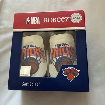 ZAPATOS SIN CORDONES PARA BEBÉ ROBEEZ SUELA SUAVE NBA New York Knicks 12-18 meses nuevos con caja Foto 1 de 4
