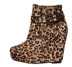 Betsey Johnson leopard pony hair wedge boots SZ 6 - Bild 1 von 9