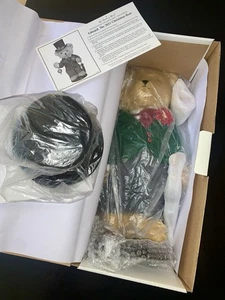 Edward The 2021 Christmas Bear The Danbury Mint - Picture 1 of 3