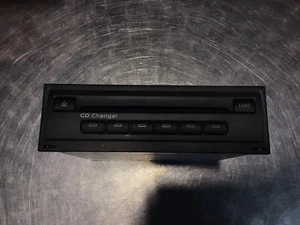 2008 AUDI A4 A5 A6 6 DSIC CD CHANGER 4E0910110H - Picture 1 of 4