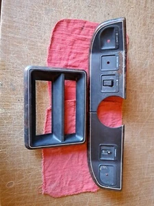 1987-1991 Ford F150 F250 Bronco Cluster Bezel Vent Dash Trim OEM Woodgrain Set - Picture 1 of 16