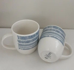 2 Royal Doulton Ellen Degeneres Cobalt Blue Chevron Mugs 14 oz NEW - Picture 1 of 5