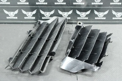 Kawasaki KX450SR 2022 OEM PROTECTOR DE RADIADOR PROTECTOR PERSIANA VENTILACIÓN PERSIANA Foto 1 de 4