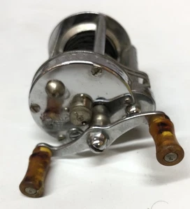 Vintage Pflueger Skilkast  Baitcasting Level Wind Reel No 1953 - Picture 1 of 4