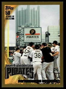 Topps #608 Pittsburgh Pirates Gold 2010 #/2010 - Imagen 1 de 2