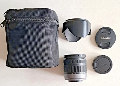Panasonic Lumix G Vario 1:3.5-5.6  / 14-42mm ASPH. lens + Caps + Hood H-FS014042 - Image 1 of 4