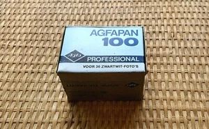 AGFA-GEVAERT AGFAPAN 100 Professional Film 135-36, Exp. July 1982, Germany - Picture 1 of 5