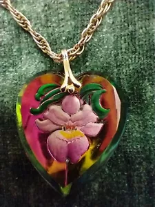 Vintage Iris Pendant Gold Tone Necklace - Picture 1 of 3