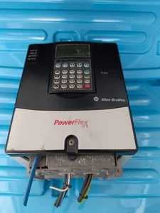 Allen-Bradley Powerflex 20AC2P1A0AYNANC0 SERIE A kostenloser Versand weltweit! - Bild 1 von 13
