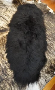 Timeless Decor- A Stunning Double Length Natural Black Icelandic Sheepskin Rug - Picture 1 of 10